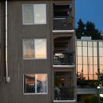 Walnut Park Apartment